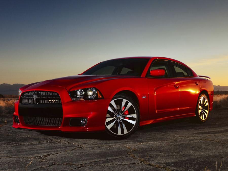  Dodge Charger SRT8 2011 года  (фото 2 из 22)